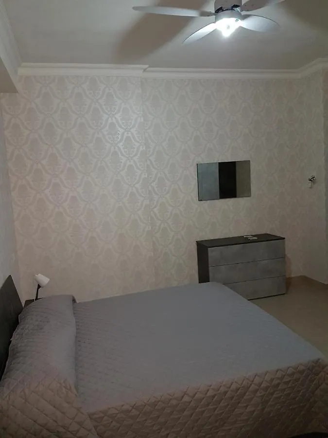 Casa Vacanza Dinastia Borbone - Centro Storico Nápoles Apartamento
