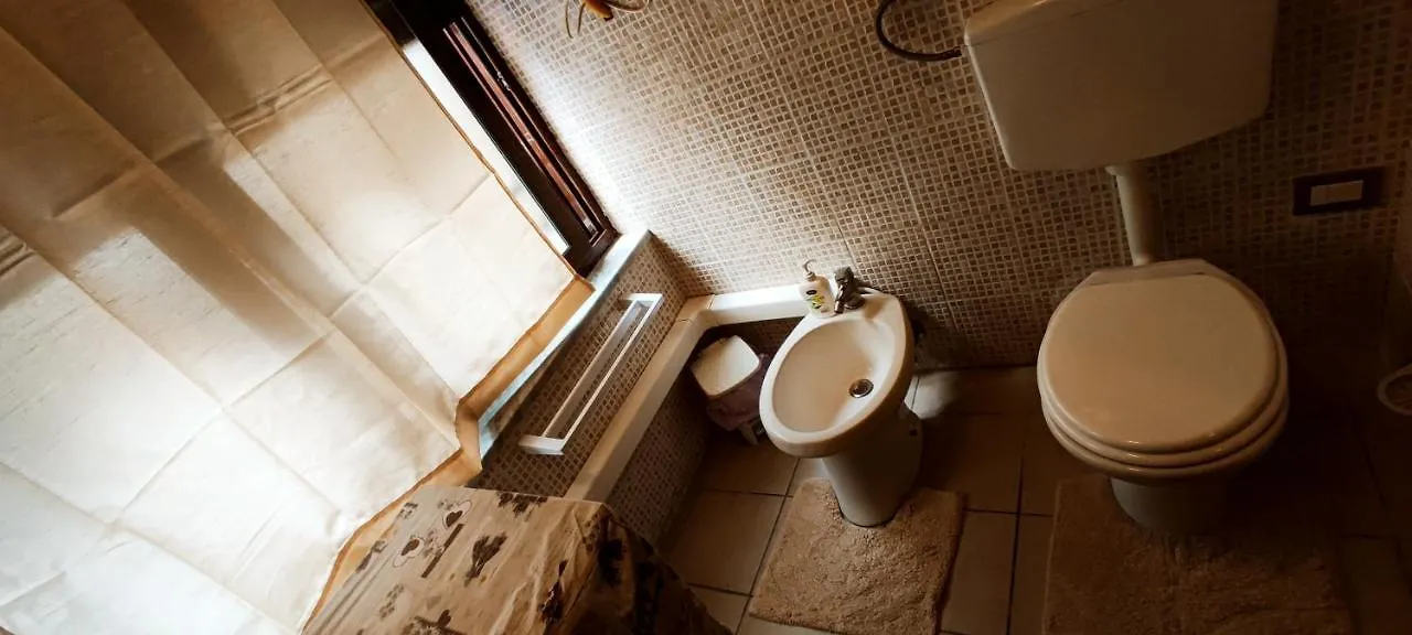 Casa Vacanza Dinastia Borbone - Centro Storico Nápoles Apartamento