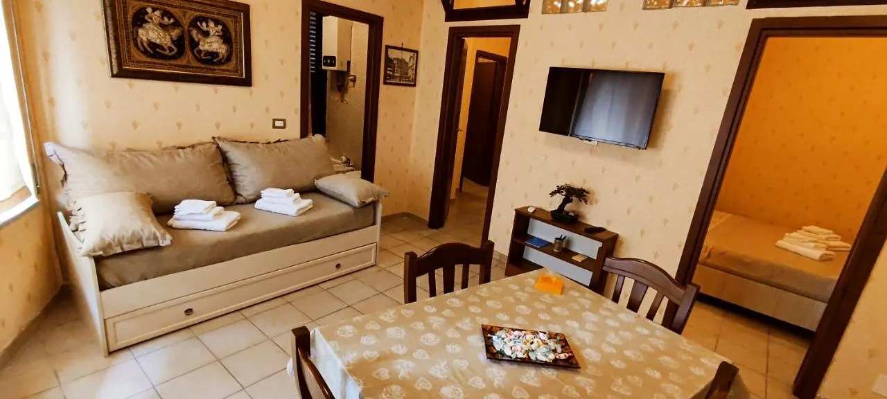 Casa Vacanza Dinastia Borbone - Centro Storico Nápoles 0*,