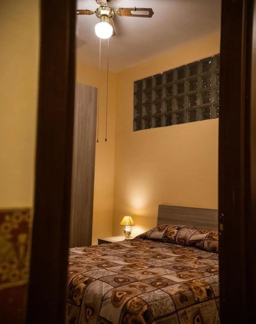 Apartamento Casa Vacanza Dinastia Borbone - Centro Storico Nápoles Italia